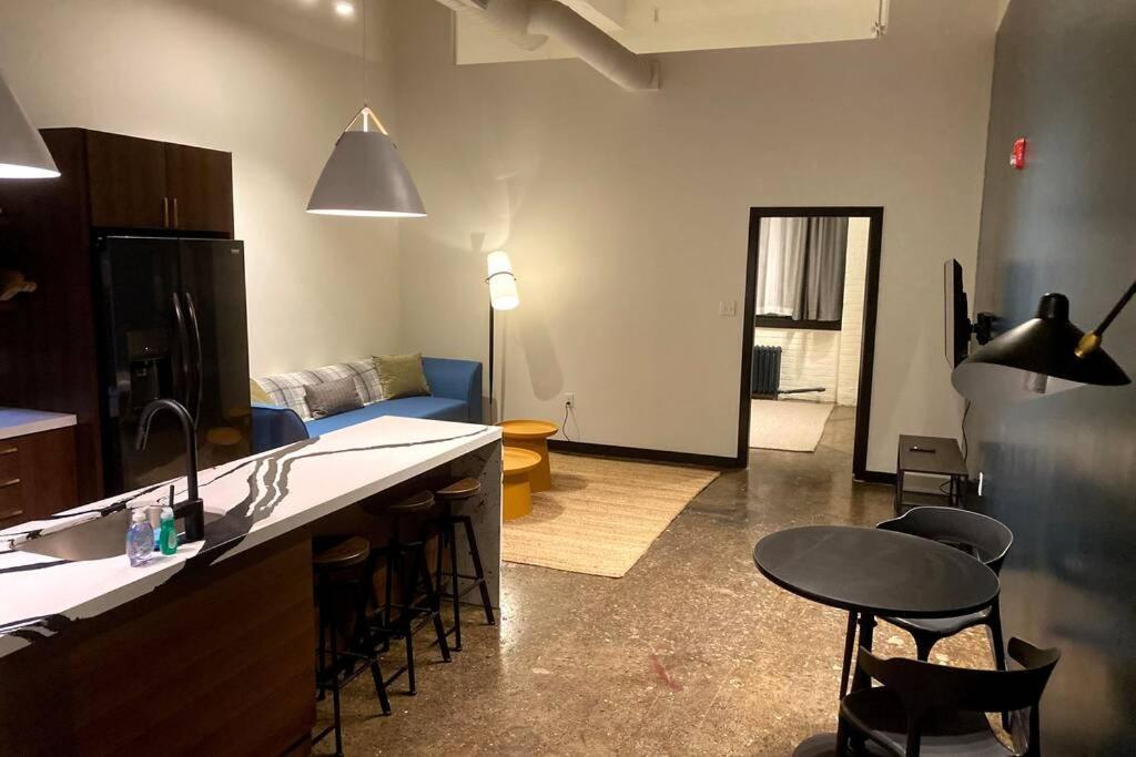 3E-Spacious Close To Pitt/Cmu/Carlow, Sleeps 4 Питтсбург Экстерьер фото